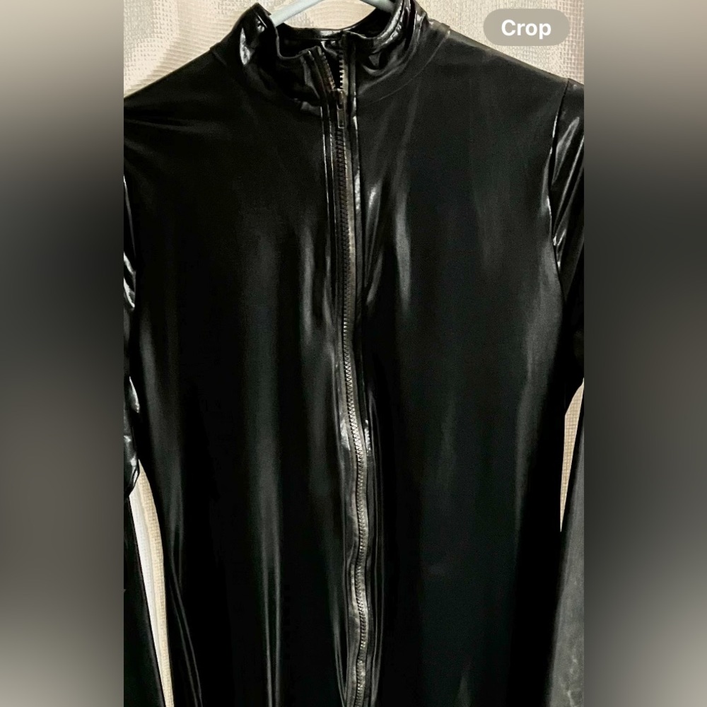 Black latex body suit. Size L. In good condition